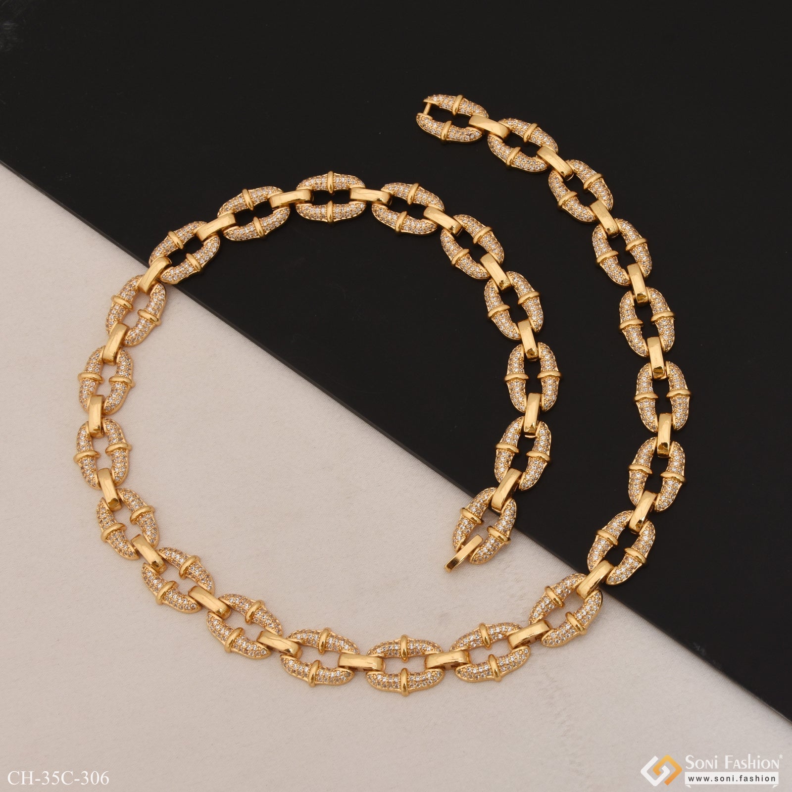 Attention-Getting Design with Diamond Fashionable Design Chain for Men - Style C306