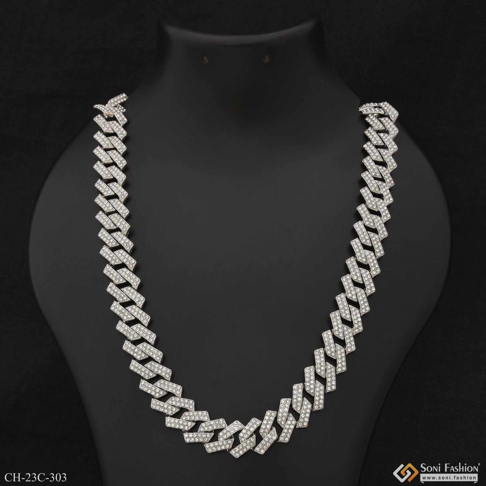 Glamorous Design with Diamond Fancy Design High-Quality Chain for Men - Style C303